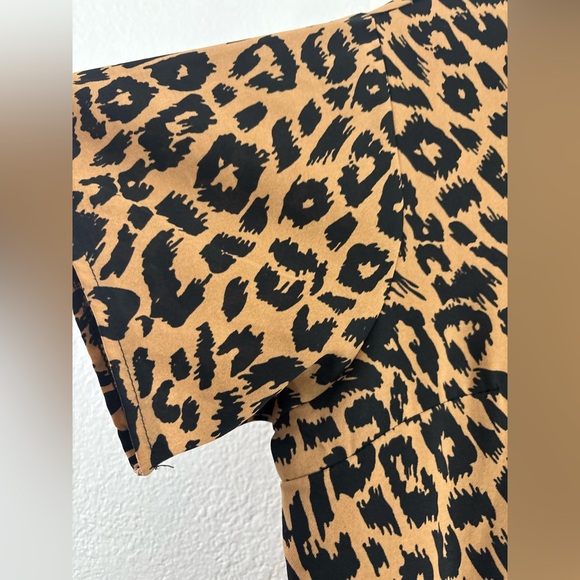 Missguided leopard print short sleeve button down smock shirtdress size 8 - Picture 7 of 9